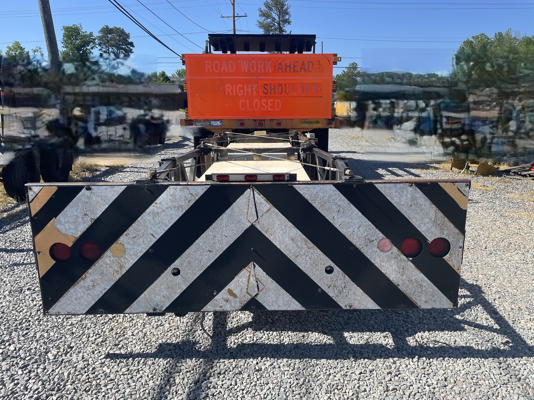 1995 FORD F800 Attenuator Truck - Image 8